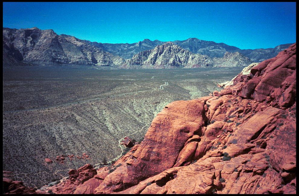 Red_rocks_landscape_3