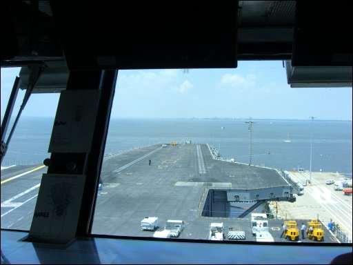 [t1-d3-02-carrier-windshield.jpg]