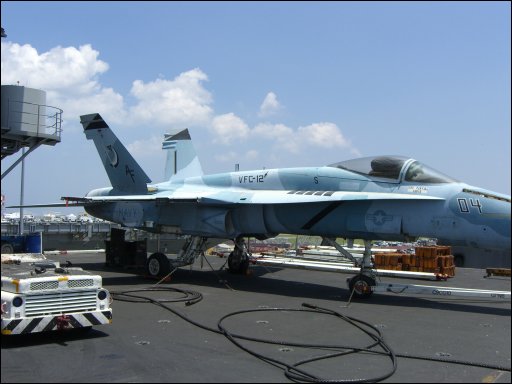 [t1-d3-14-fighter-back.jpg]