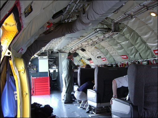 [t1-d3-18-kc135-front.jpg]