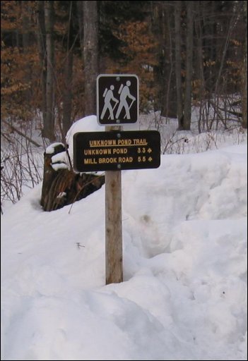 [31-signpost-detail.jpg]